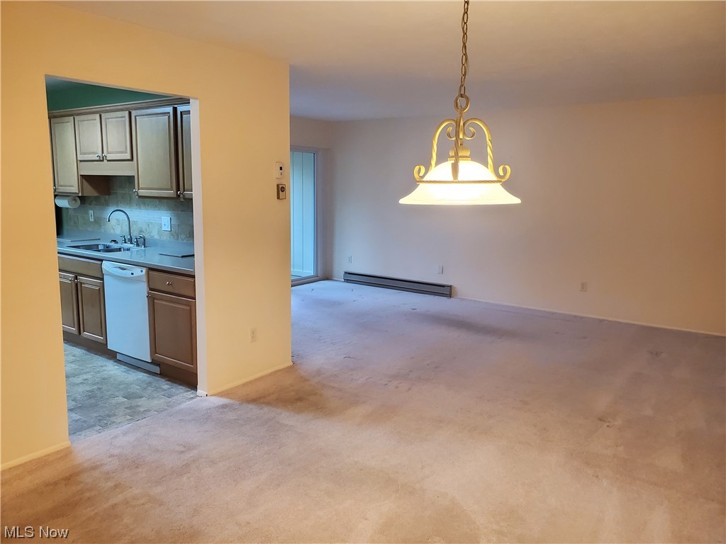 Silver Lake Towers Condo - Residential