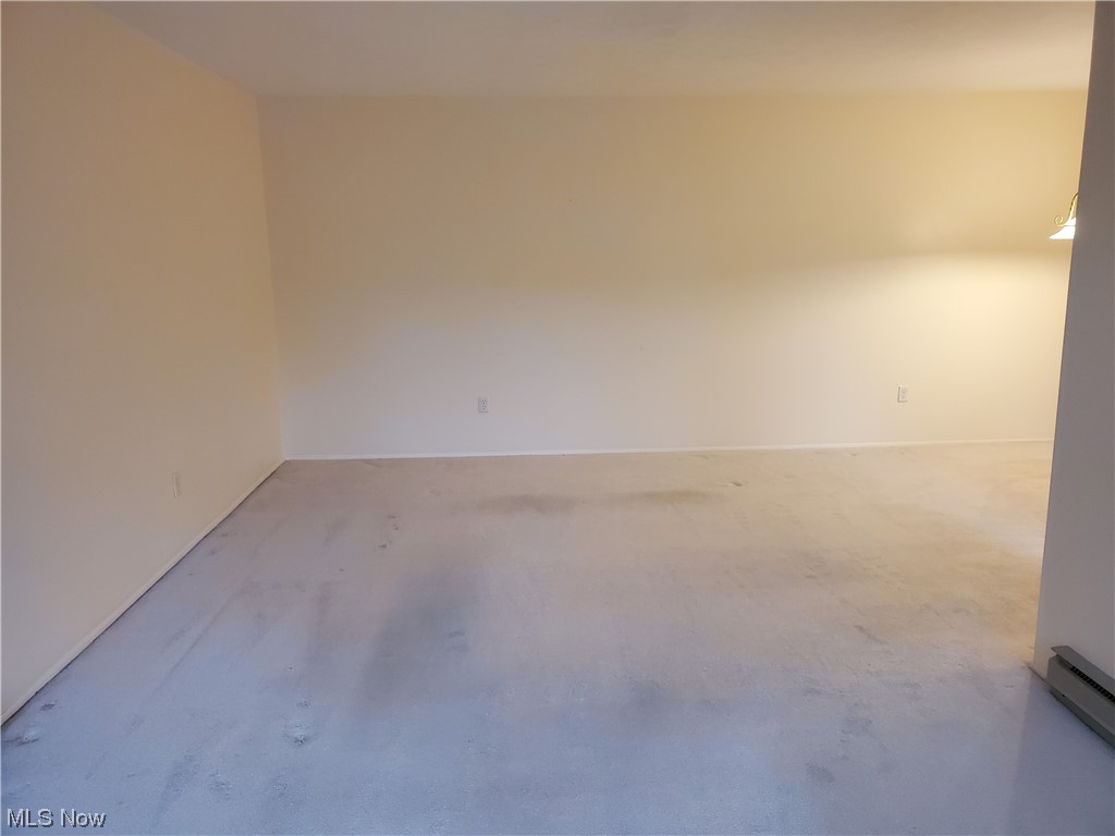 Silver Lake Towers Condo - Residential