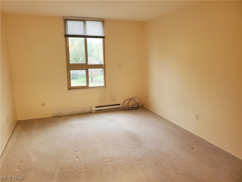 Silver Lake Towers Condo - Residential