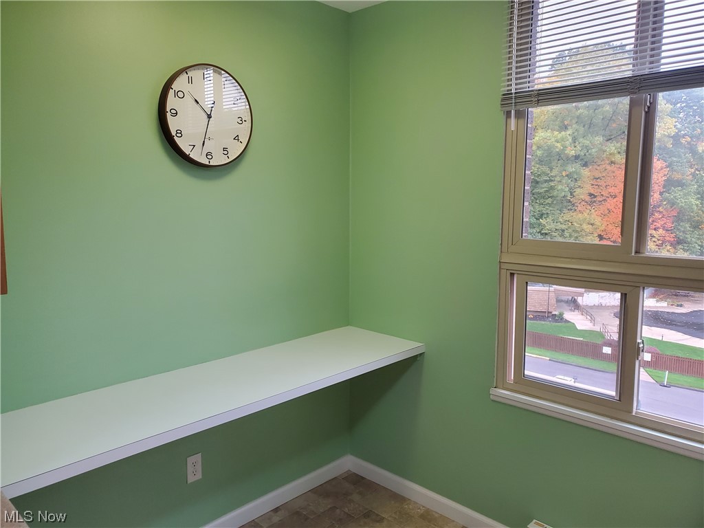 Silver Lake Towers Condo - Residential