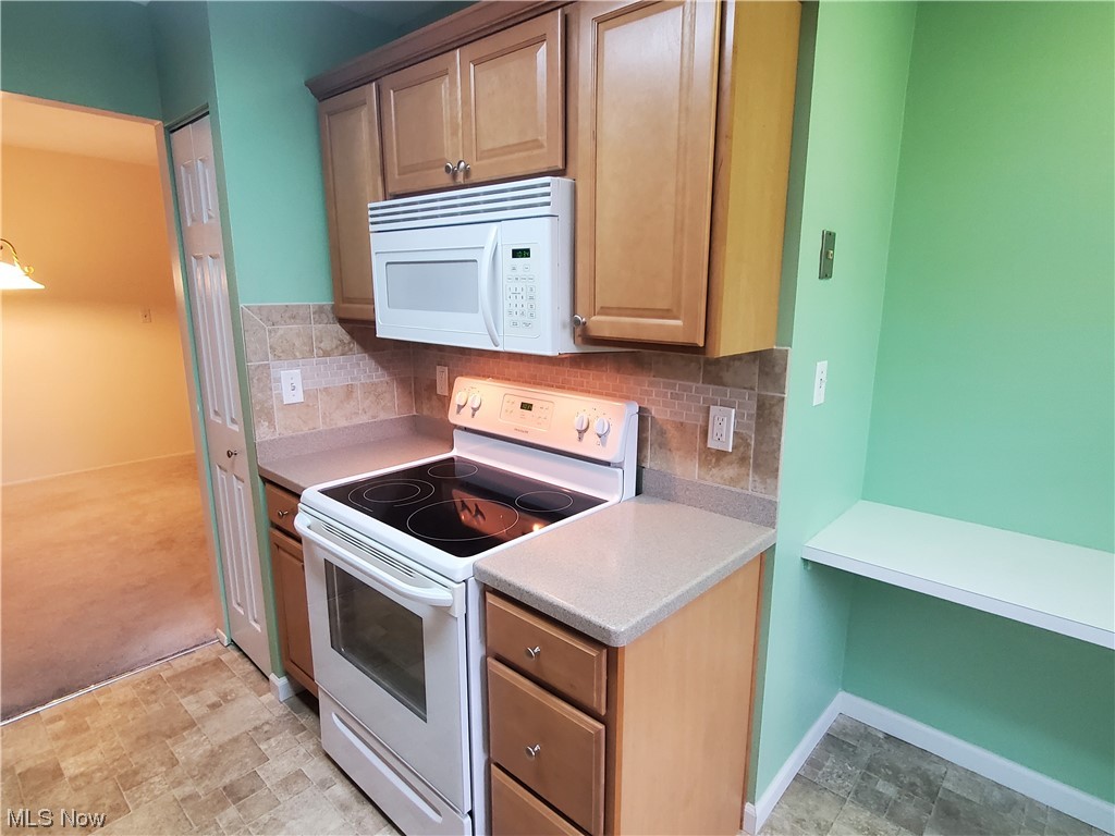 Silver Lake Towers Condo - Residential