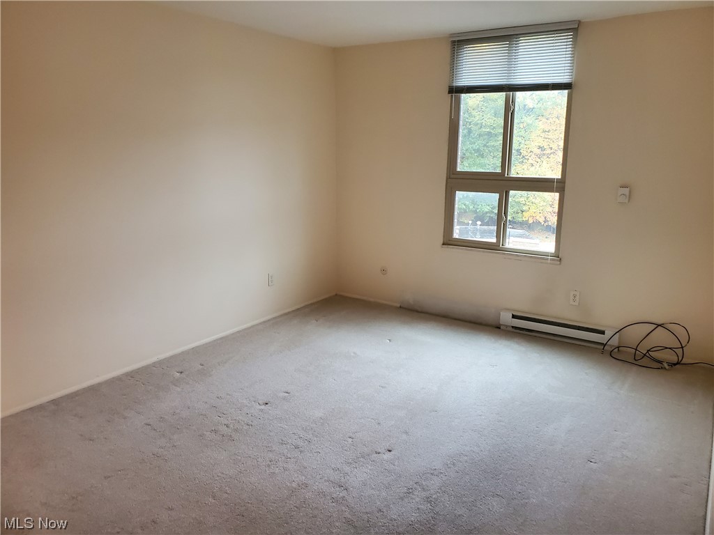 Silver Lake Towers Condo - Residential