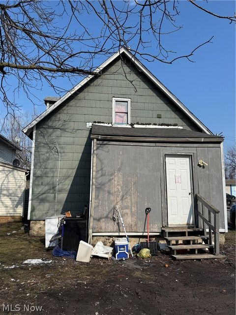 Tiny photo for 3835 Lake Avenue, Ashtabula, OH 44004 (MLS # 5187562)