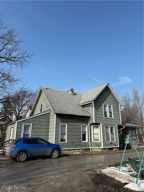 Tiny photo for 3835 Lake Avenue, Ashtabula, OH 44004 (MLS # 5187562)
