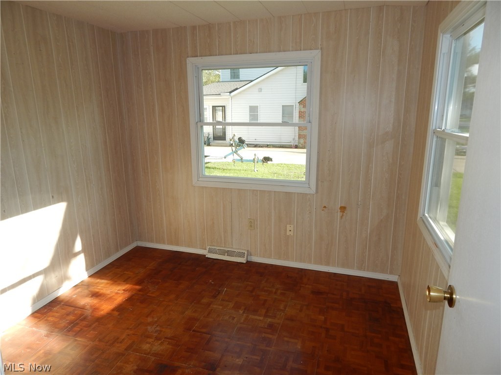 Cleveland Beach - Residential