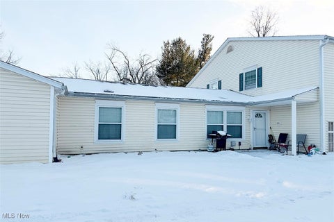 Photo for 188 Canterbury Lane E-32