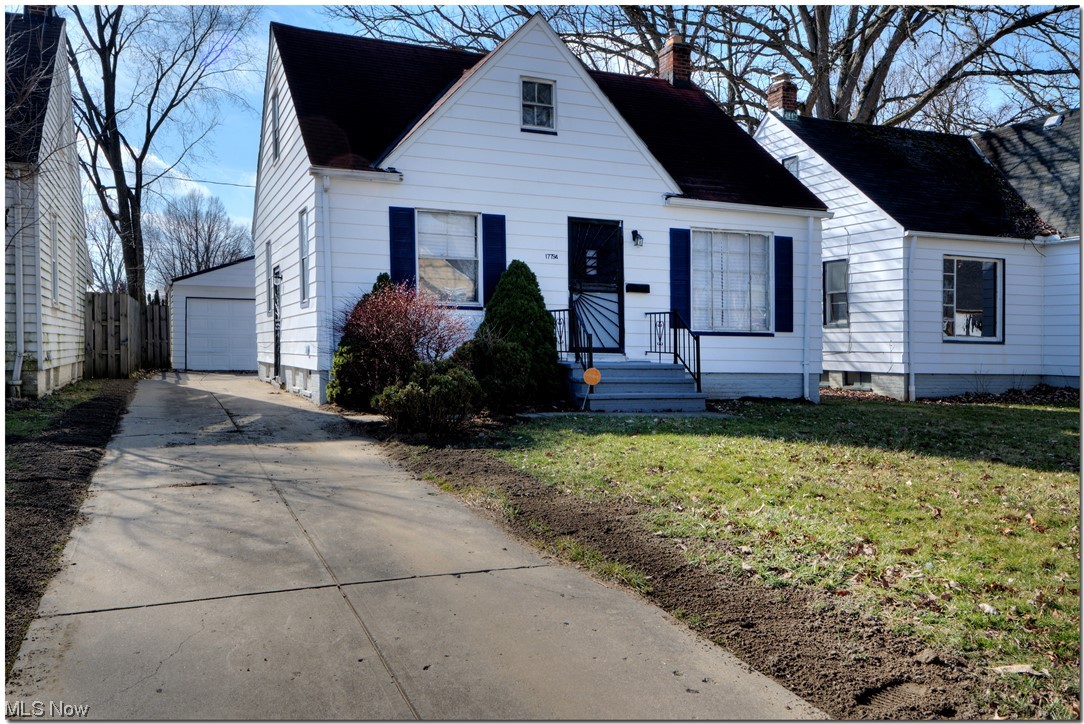 Maple Heights - Residential