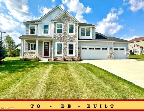 2693 Ledgestone Drive NW Uniontown OH 44685