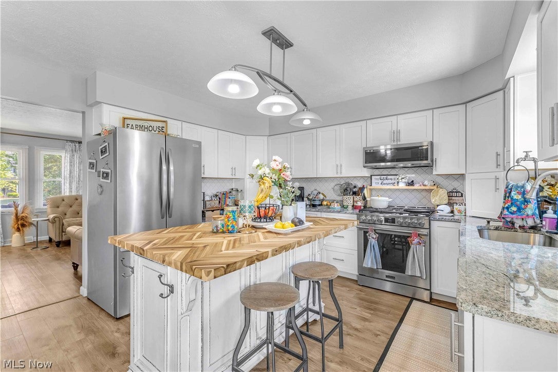 3041 Portsmouth Drive