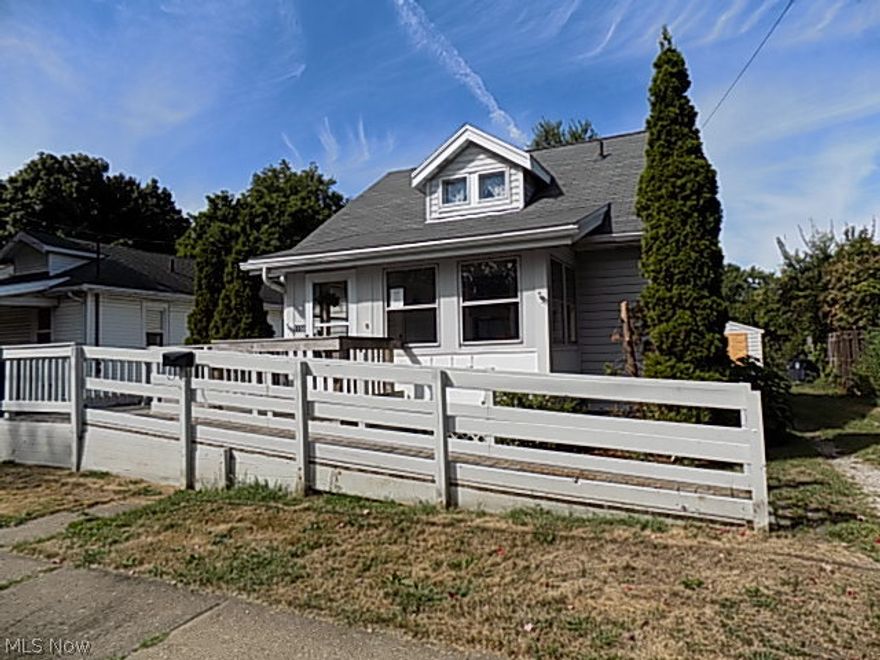 Nice Property, In Decent Condition. Great Starter Home or Rental. Updated Kitchen Cabinets. Needs Some TLC. Enclosed Front Porch. Handicap Access Ramp.
 Wood Deck on Back of House. 1 Car Detached Garage. Property Sold in As-Is Condition. Seller Will Make No Repairs. Buyer Responsible for All Repairs, Inspections and/or Violations.