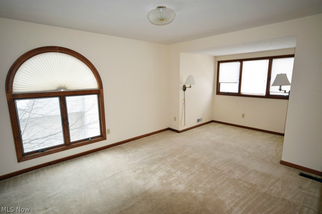 Silver Maple Condo - Residential