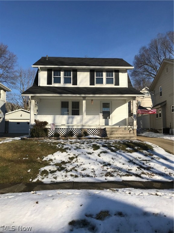 A wonderful Firestone park colonial with 3 bedrooms. This lovely home has a large living room with a lot of natural light. The kitchen has a bump out perfect for an eating area, and also opens to a large formal dining room. Each bedroom is spacious, and has great closet space. There is a full basement, garage, porch, and so much more.