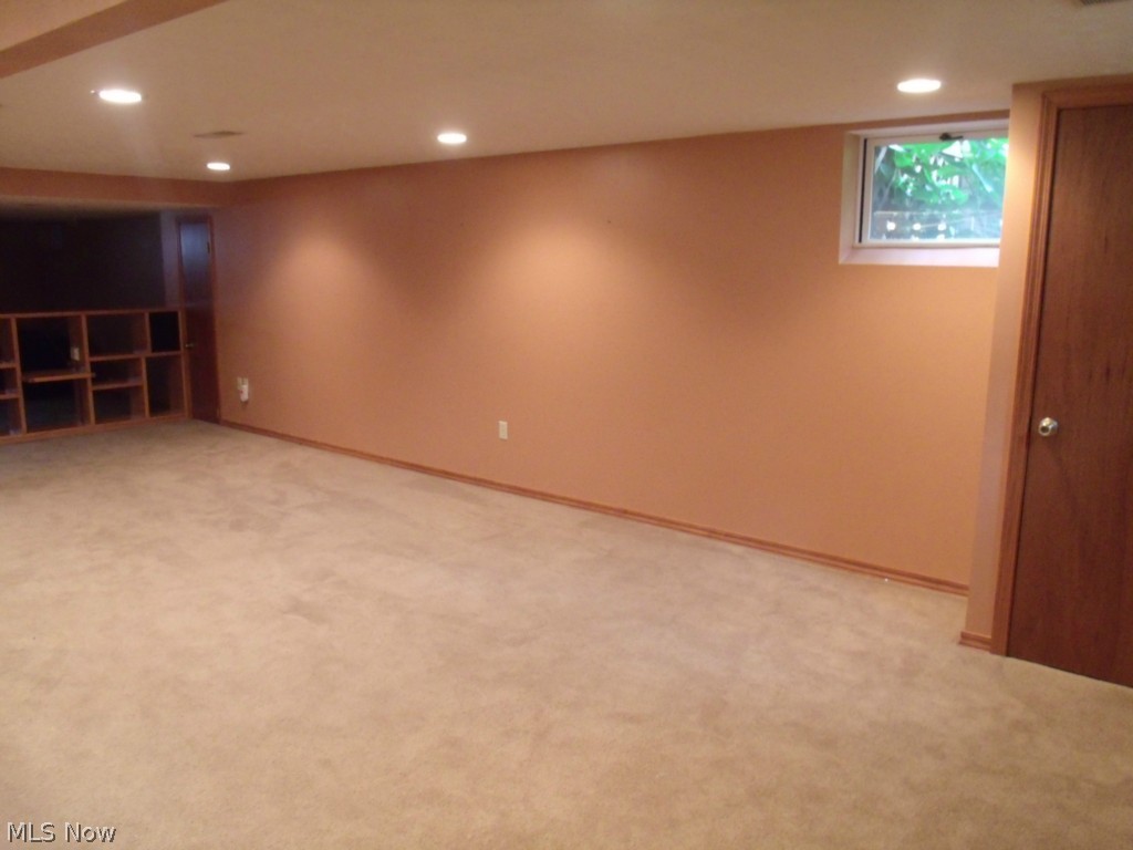 Hillside - Residential