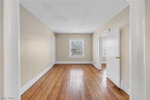 Tiny photo for 3011 Bradwell Avenue, Cleveland, OH 44109 (MLS # 5187597)