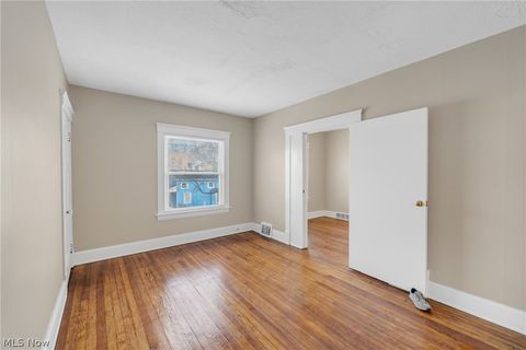 Tiny photo for 3011 Bradwell Avenue, Cleveland, OH 44109 (MLS # 5187597)