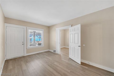 Tiny photo for 3011 Bradwell Avenue, Cleveland, OH 44109 (MLS # 5187597)