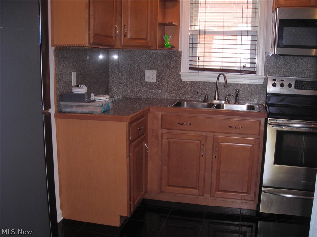 Ridgewood - Residential