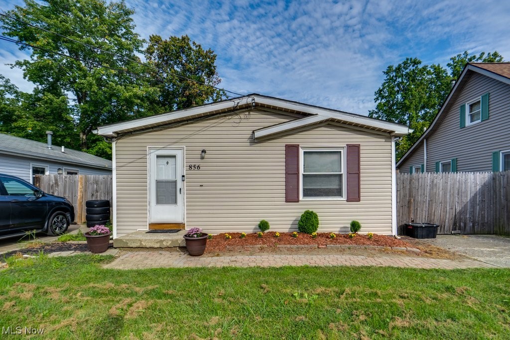 Welcome to 856 Beech Ave! Freshly painted, this charming 3-bedroom, 1-bath ranch offers easy one-floor living in a quiet, established neighborhood. A bright living room opens to an eat-in kitchen with ample counter space and cabinetry. Three comfortable bedrooms, laundry room, and a full bath complete the plan. Outside, enjoy a fenced backyard with an above-ground pool. Just a short drive to Lake Erie’s shoreline, marinas, beaches, and waterfront parks, and convenient to local parks, schools, and shopping. Selling AS IS; seller will make no repairs. Don’t miss your chance to call this cozy ranch home! (Seller is highly motivated.)