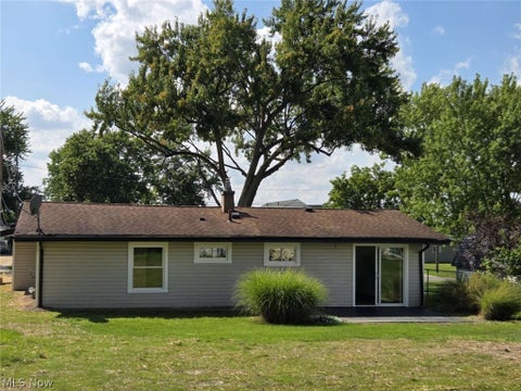 Tiny photo for 9079 N Plaza Drive, Northfield, OH 44067 (MLS # 5240337)