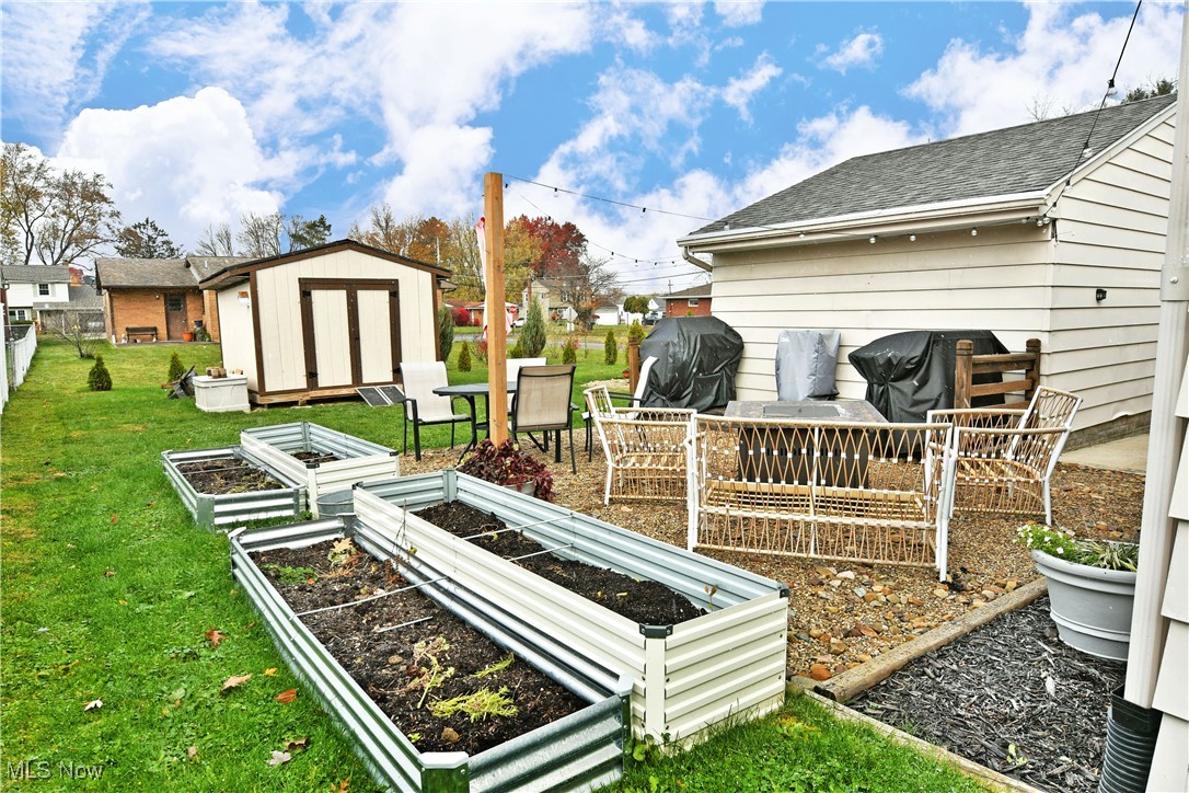 Applewood Acres - Residential