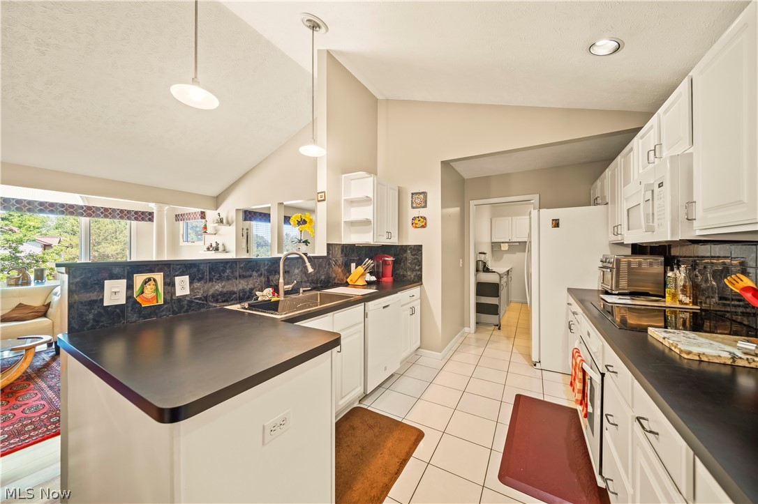 Hickory Ridge Condo - Residential