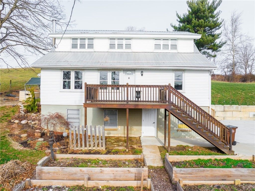 Photo of 7201 County Road 203, Millersburg, OH 44654 (MLS # 5178880)