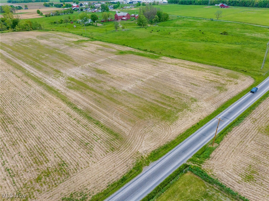 S Kohler Road, Apple Creek, Ohio image 25