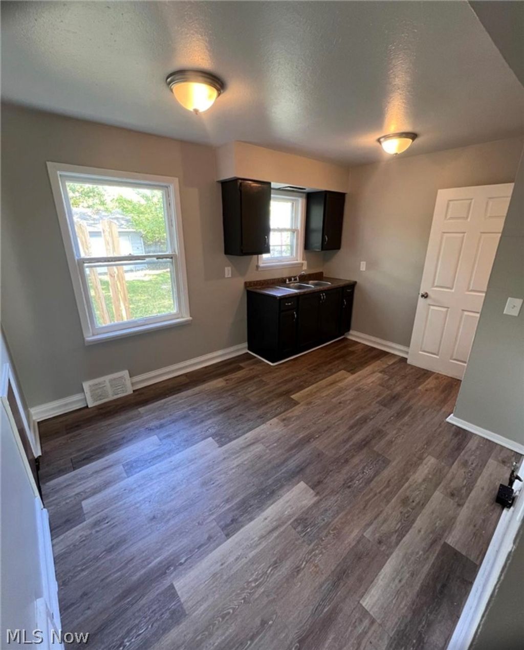 Photo of 4468 E 156th Street, Cleveland, OH 44128 (MLS # 5203090)