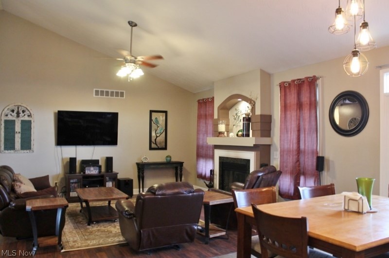 Plains/Hartford - Residential