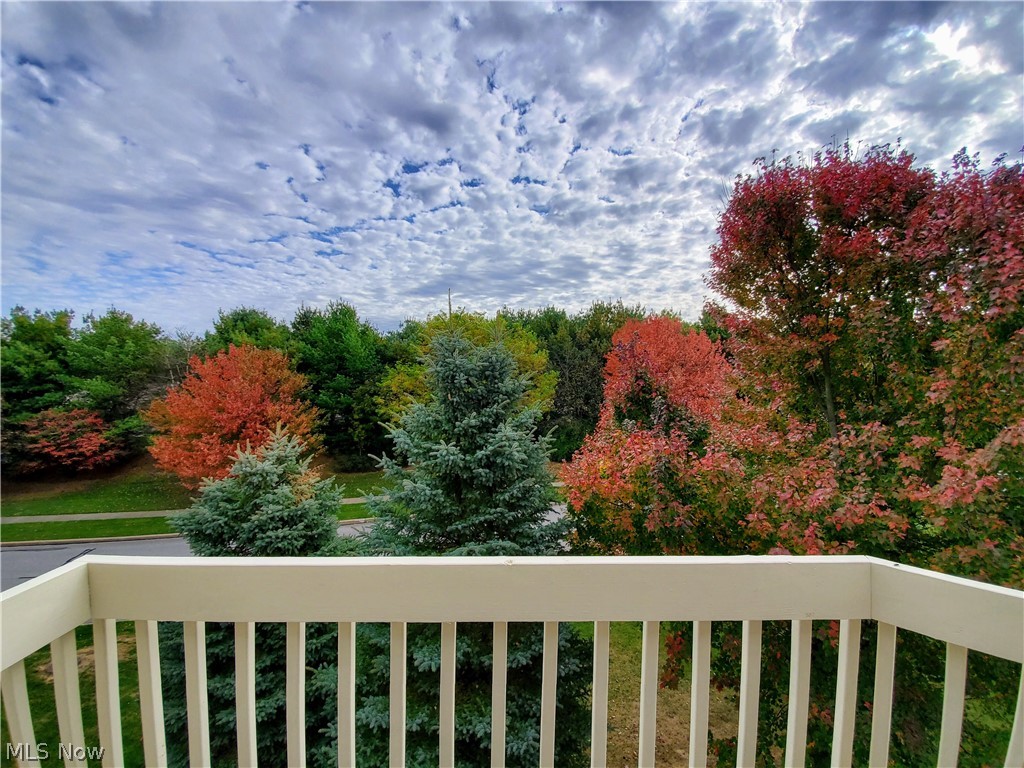 Brookledge Commons Condos - Residential Lease