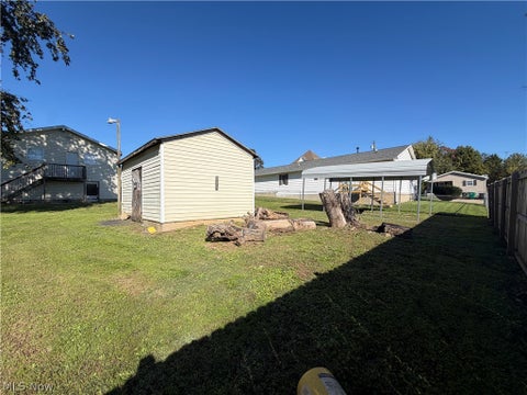 Tiny photo for 1318 Dillaway Street, Parkersburg, WV 26101 (MLS # 5255306)