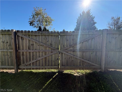 Tiny photo for 1318 Dillaway Street, Parkersburg, WV 26101 (MLS # 5255306)