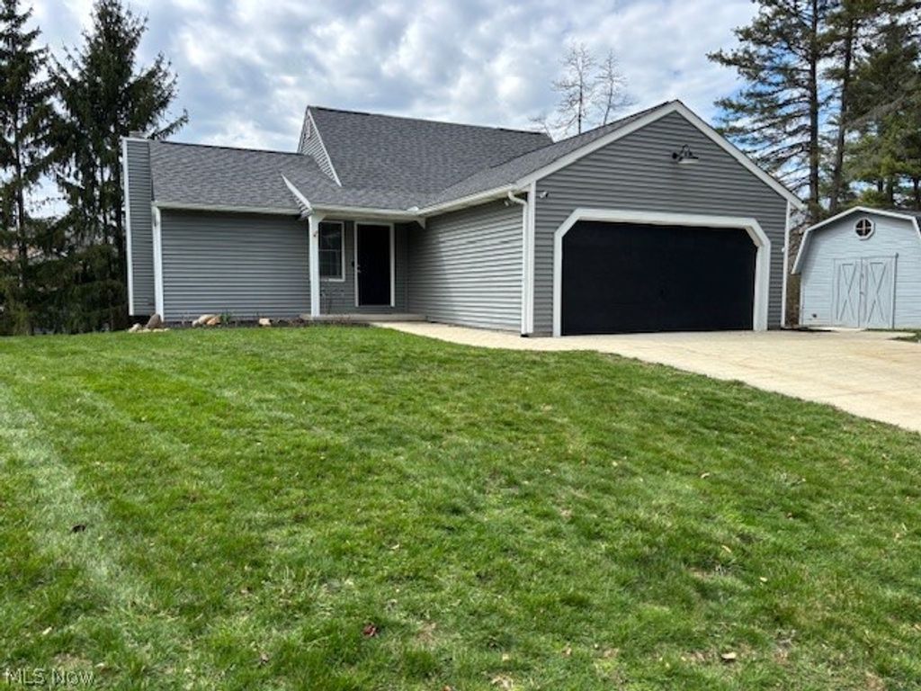 Photo of 5500 12th Street NW, Canton, OH 44708 (MLS # 5202830)