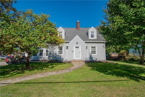 Photo of 403 E Paradise Street, Orrville, OH 44667 (MLS # 5253554)
