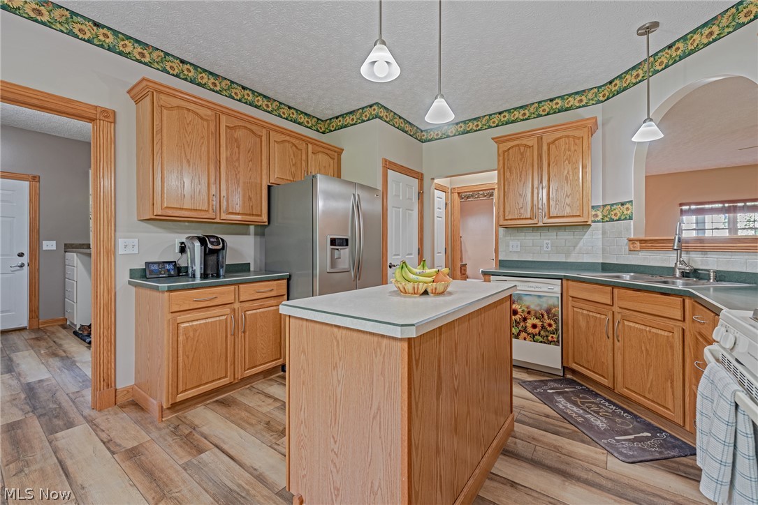 Whitmore 02 - Residential