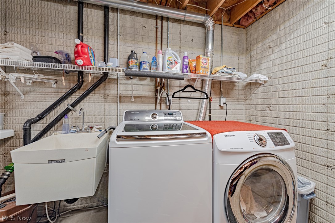 Whitmore 02 - Residential