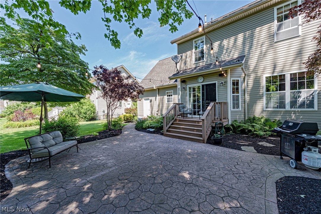 Whitmore 02 - Residential