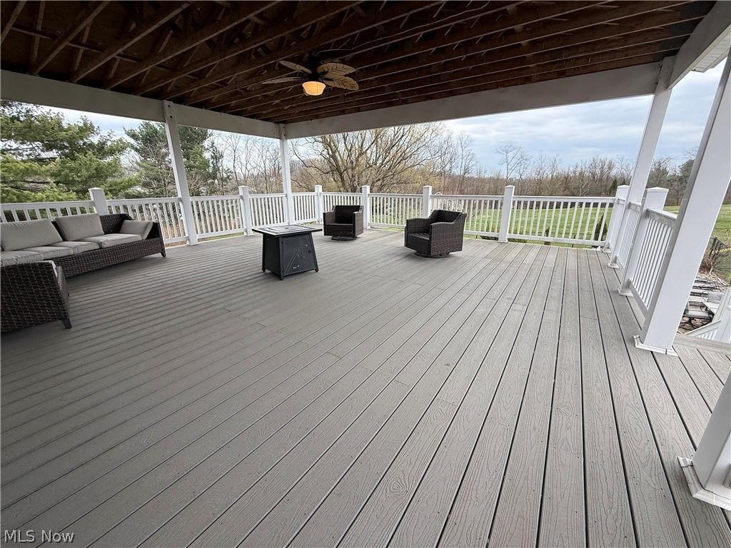 Photo of 504 Greenbrier Court, Steubenville, OH 43953 (MLS # 5196965)