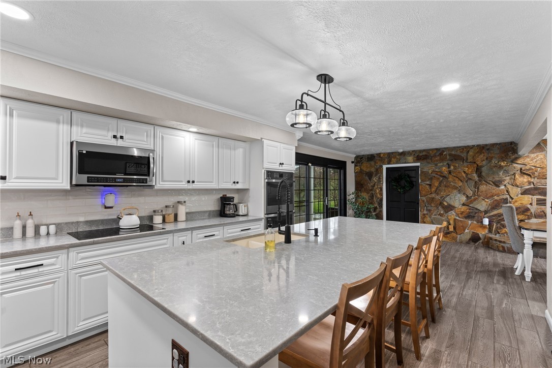 Country Club Hills Sub - Residential