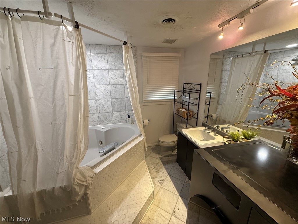 Country Club Hills Sub - Residential