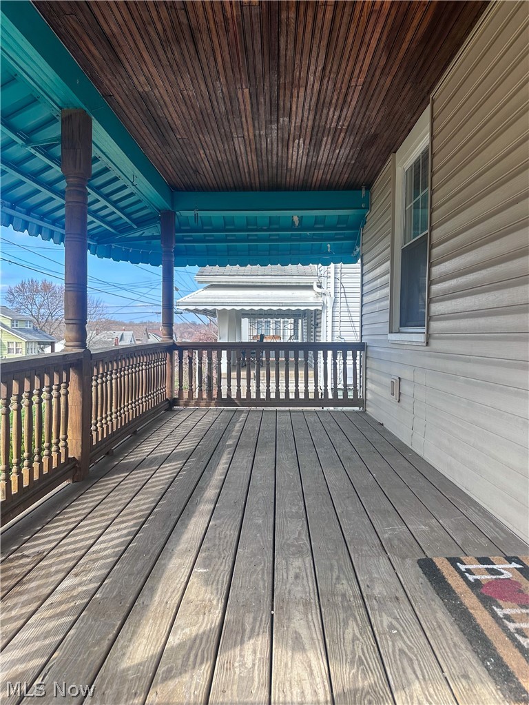 Townsend Villa - Residential