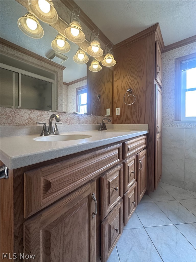 Townsend Villa - Residential