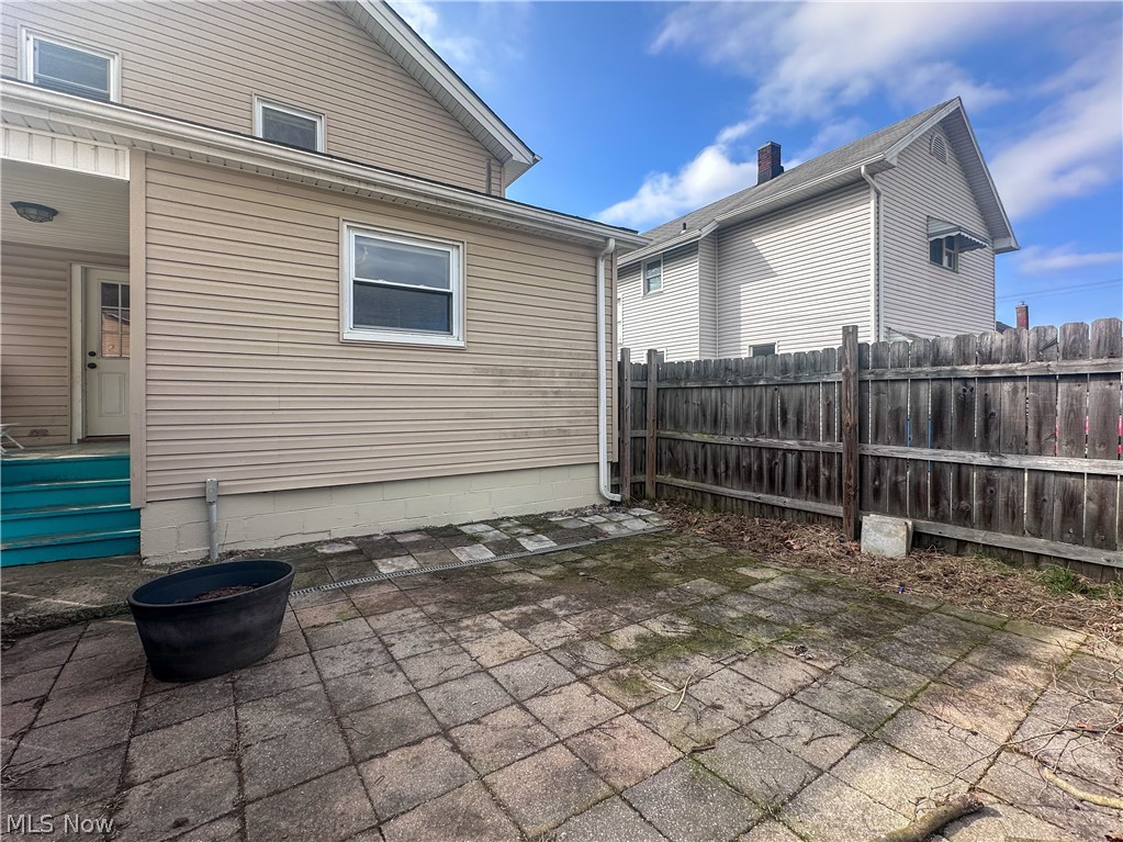 Townsend Villa - Residential