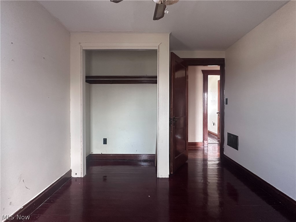 Townsend Villa - Residential