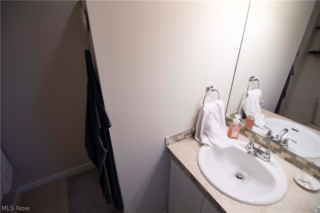 Sherbrook Condo - Residential