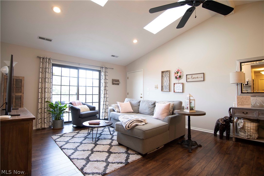 Sherbrook Condo - Residential