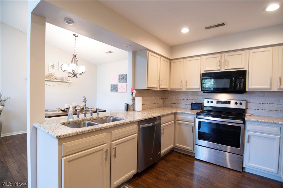 Sherbrook Condo - Residential