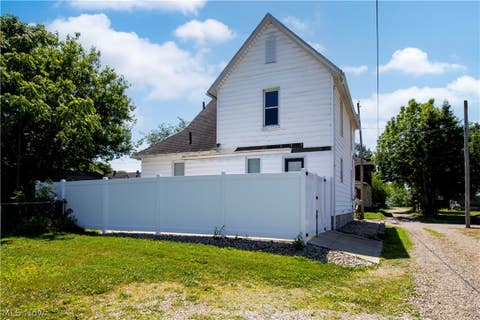 Tiny photo for 714 Pike Avenue SW, Massillon, OH 44647 (MLS # 5213695)