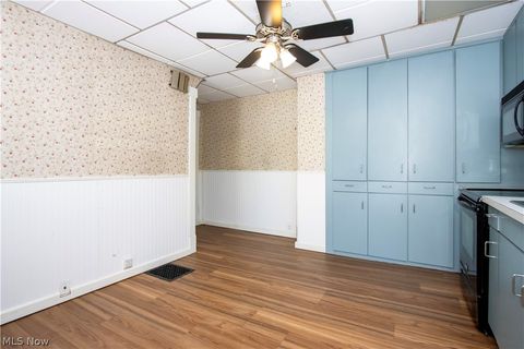 Tiny photo for 714 Pike Avenue SW, Massillon, OH 44647 (MLS # 5213695)