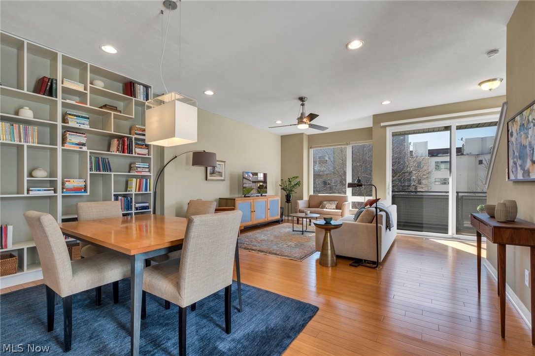 Battery Park Twnhms Condo - Residential